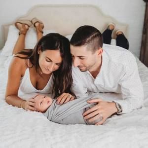 Meet your Posher, Antonia